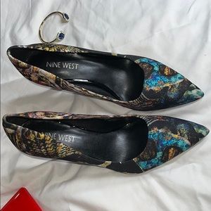Nine west prinyed heels